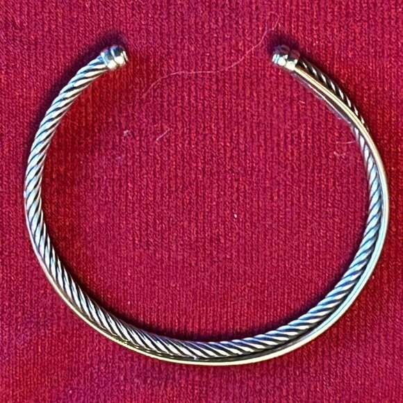 David Yurman 3mm Sterling Silver/Gold Crossover Bracelet - Picture 3 of 10